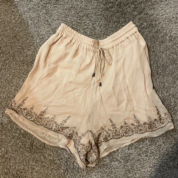 ⭐️ Maeve Embellished Beaded Boho Hipster Hippie Art Deco Farm Hip Peasant Shorts - Picture 2 of 11